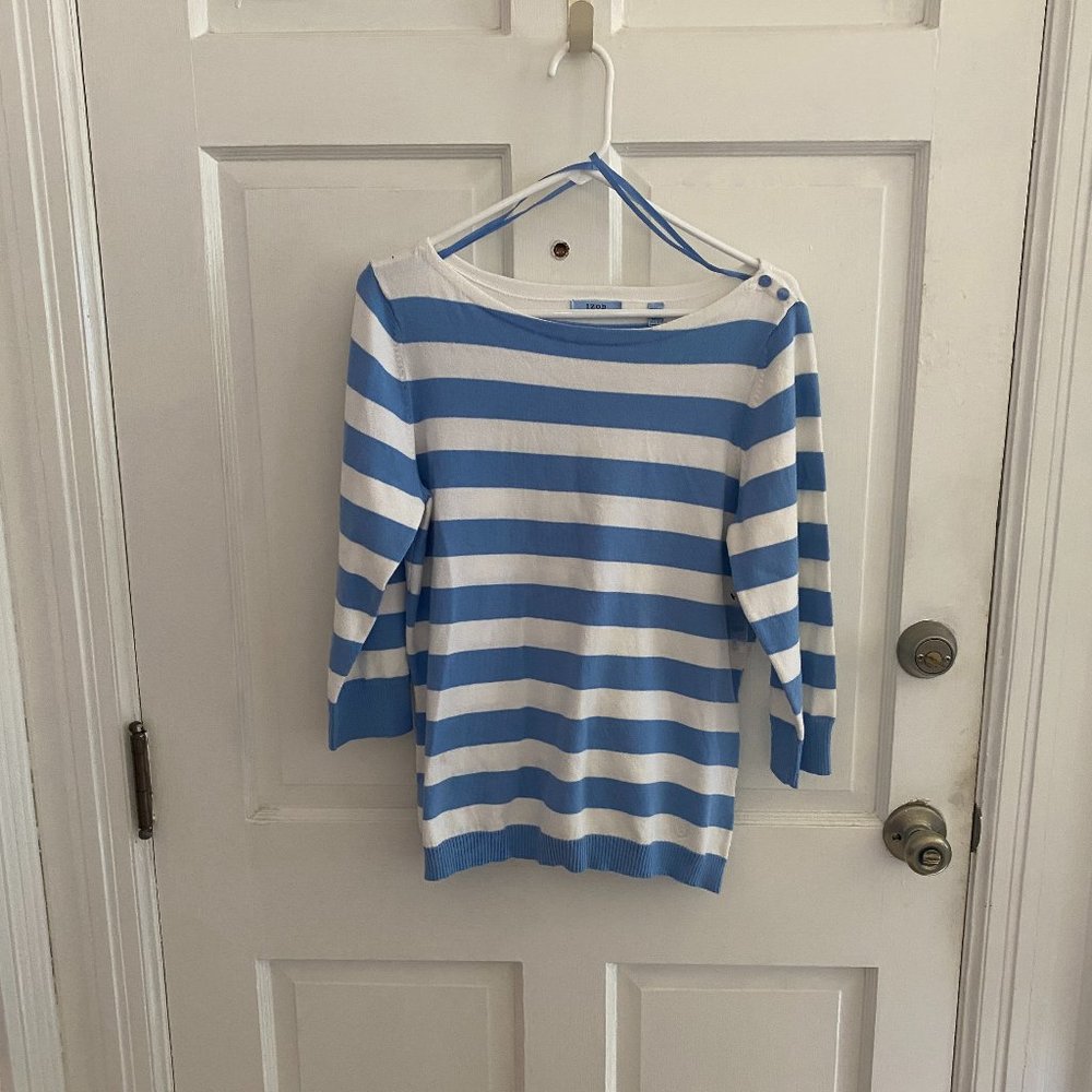 Ladies Izod sweater- NWT